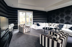 Extraordinary surroundings